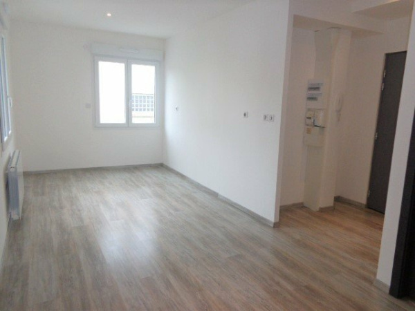Offres de location Studio Montbéliard 25200