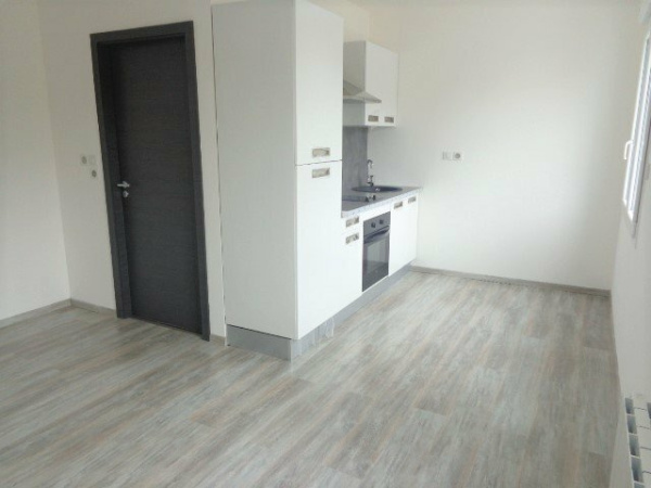 Offres de location Studio Montbéliard 25200