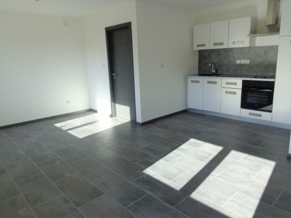 Offres de location Studio Montbéliard 25200